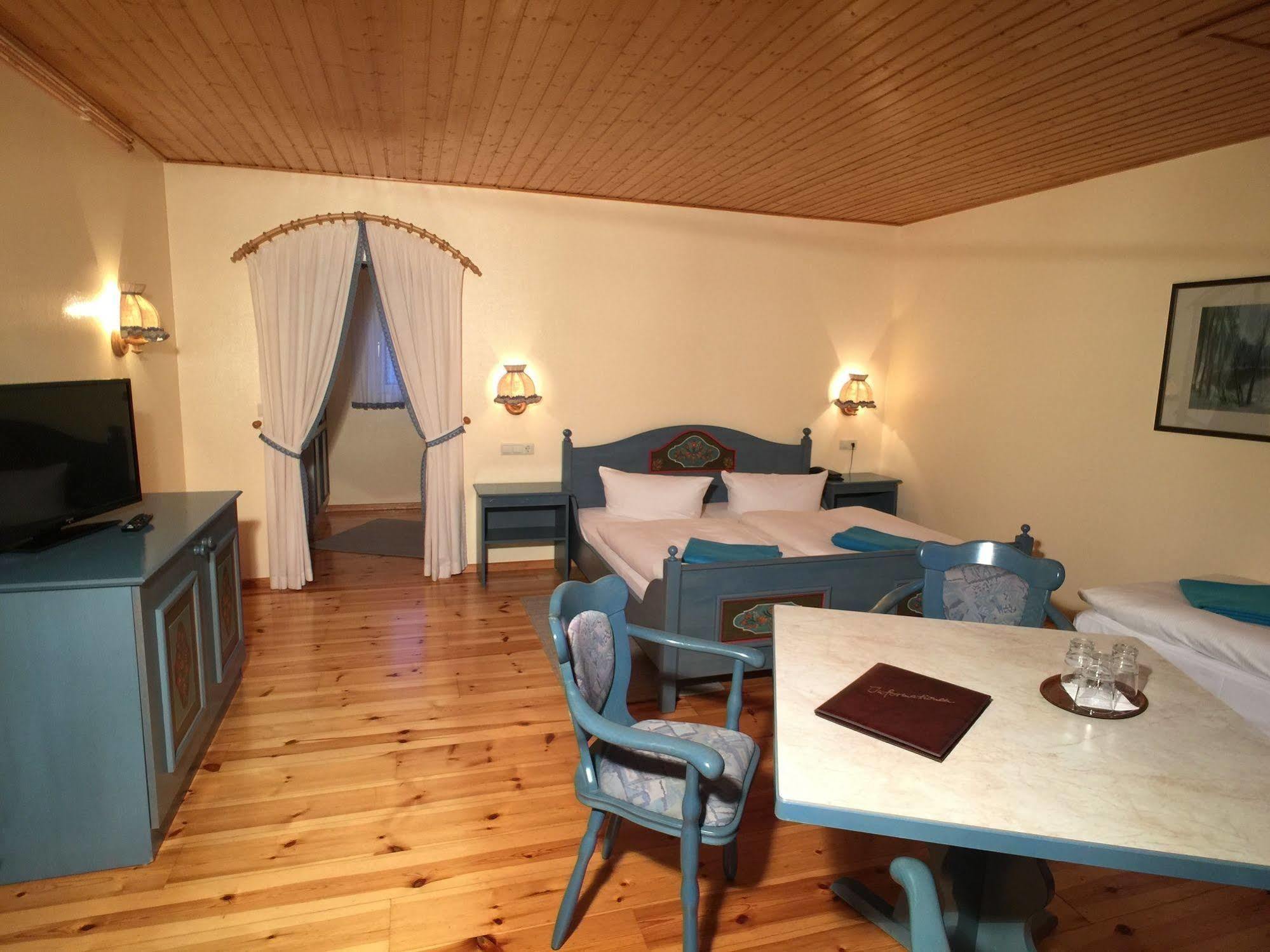Hotel & Restaurant Zur Spreewaelderin Golßen 외부 사진